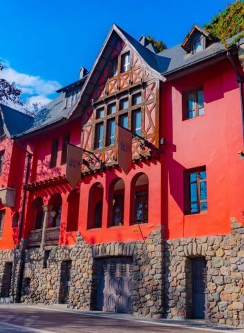 Hotel-Boutique-Castillo-Rojo-Andino-Hotels and sites Chile