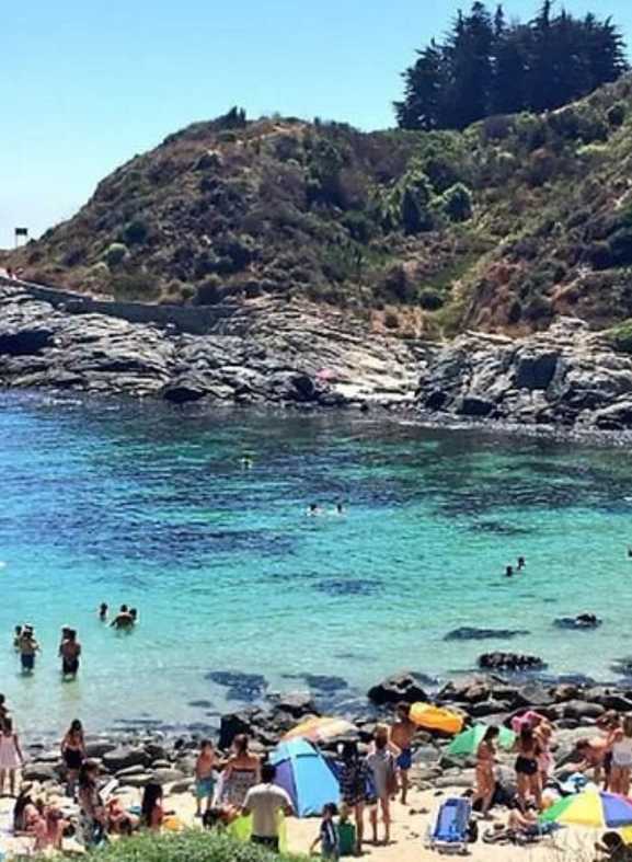 Playa Cachagua-Hotels and sites Chile